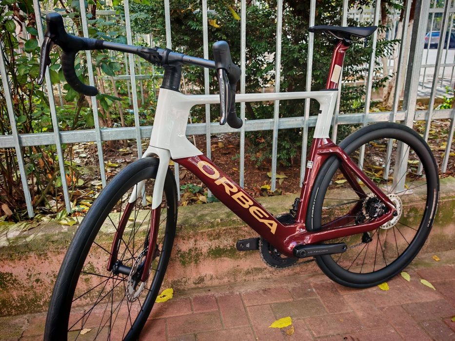 Bicicleta cursiera carbon Orbea Orca Aero Shimano ultegra 12V Noua