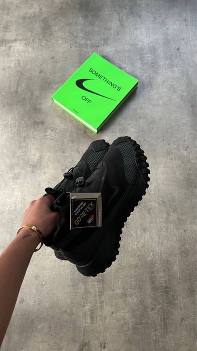 Всички размери Nike Acg MOUNTAIN fly GORE-TEX Black