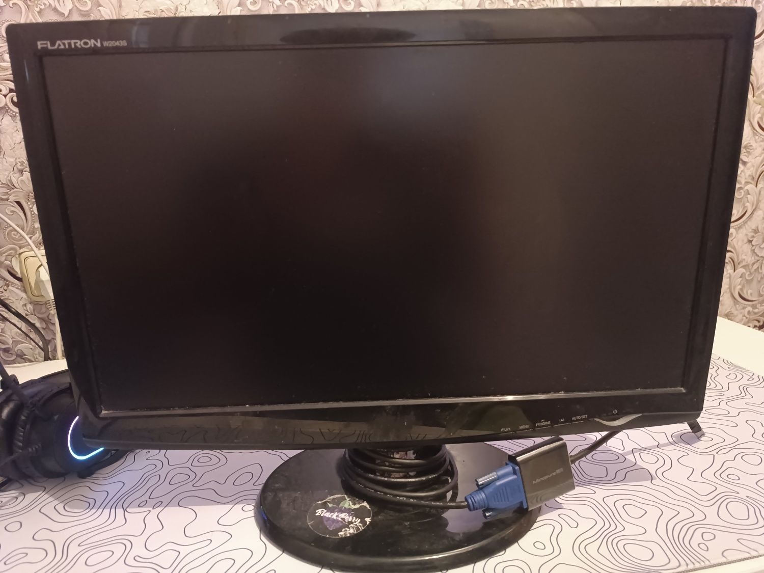 Монитор Монитор LG 19