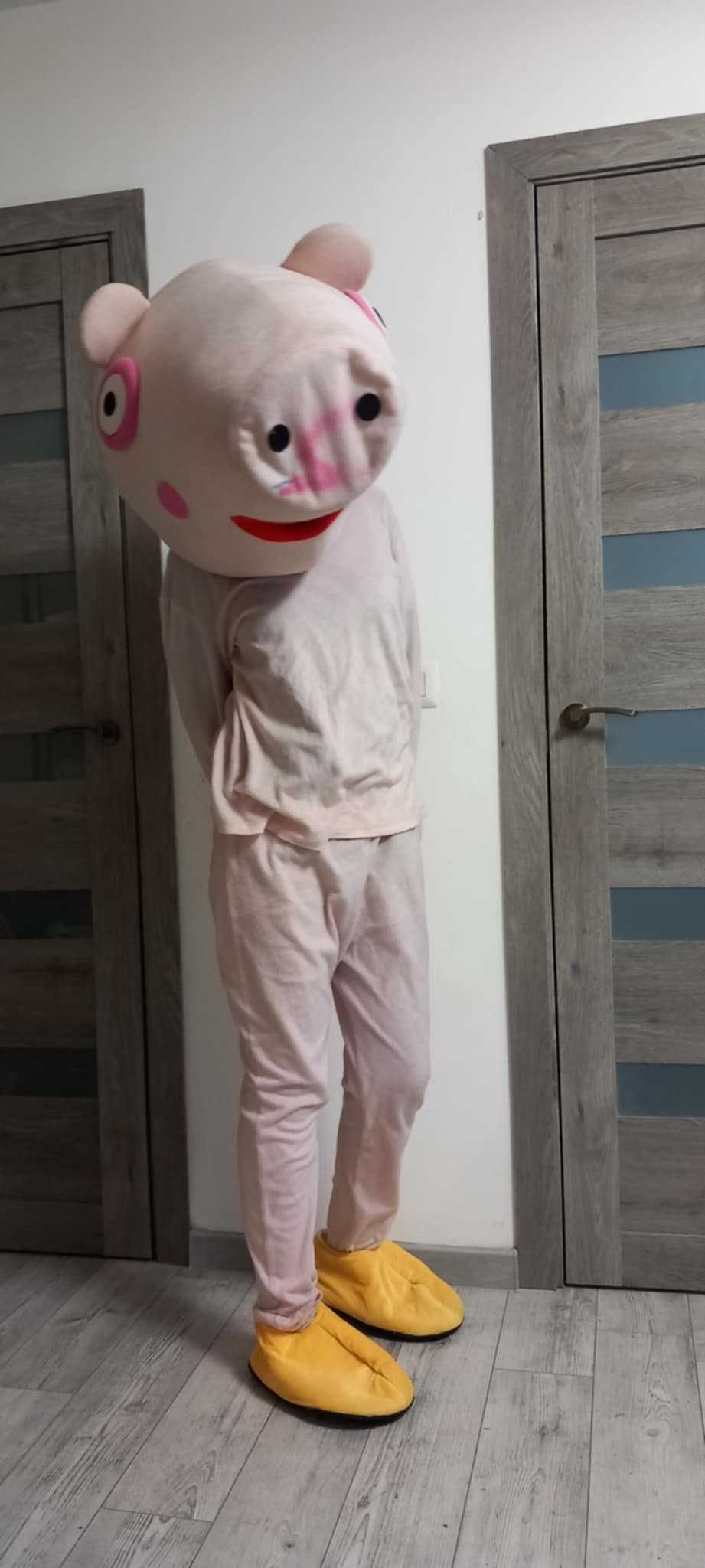 Vând mascote!! Testoasa Ninja cosplay si peppa pig