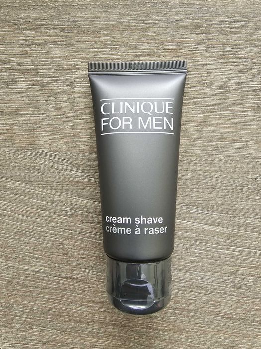 Гел за бръснене Clinique for Men чудесен подарък :)