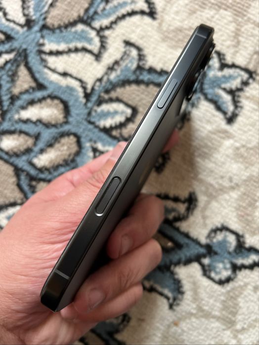 iPhone 16 Pro Max 512GB Black Titanium 970$ Dollar