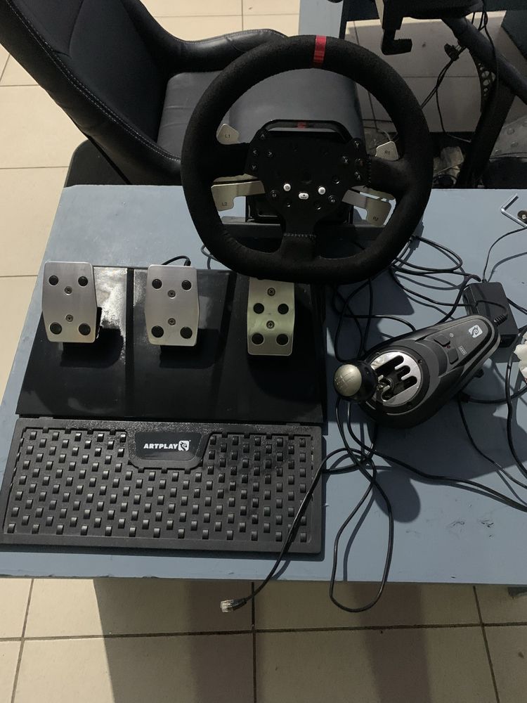 Игровой руль