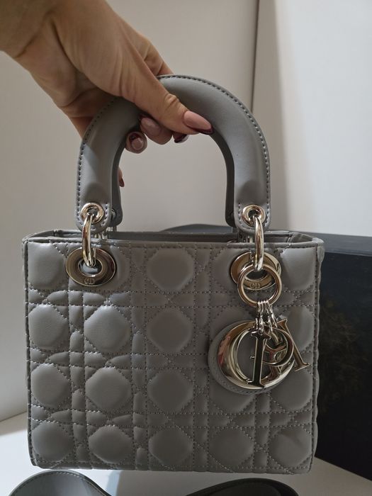 Налична чанта Lady Dior