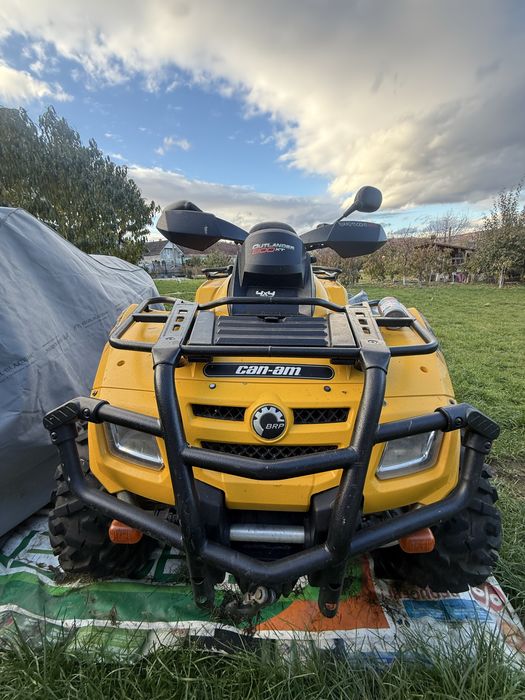 Can -Am Outlander 800R Max