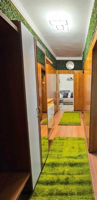 Дава се под наем Тристаен апартамент в Пловдив, Център - 120 кв.м за 550 € - Снимка #5