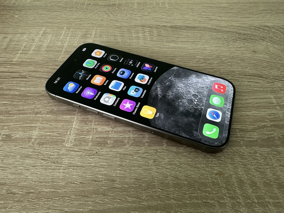  iPhone 16 Pro ••128GB•• //iOS 26.0.1// „Natural Titanium“ 