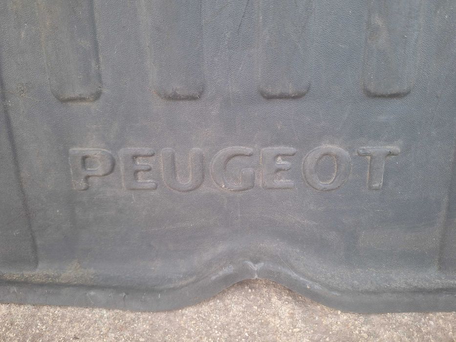 Стелка тип леген за Пежо 407