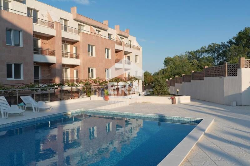 Продава се Едностаен апартамент в Бяла - 37 кв.м за 1106 €/кв.м - Снимка #4