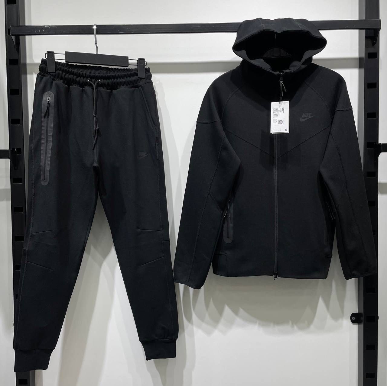 Trening Nike Tech Produs 2024 l Compleu Pantaloni Bluza  NOU