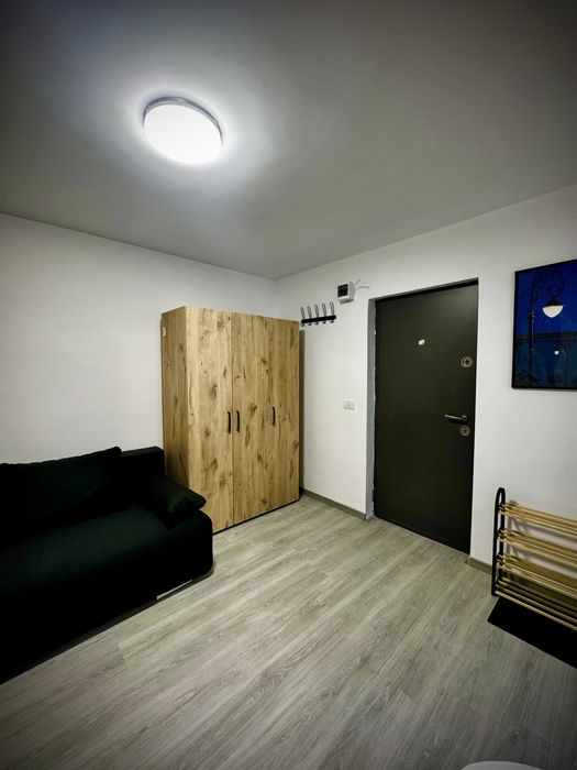 Inchiriez garsoniera