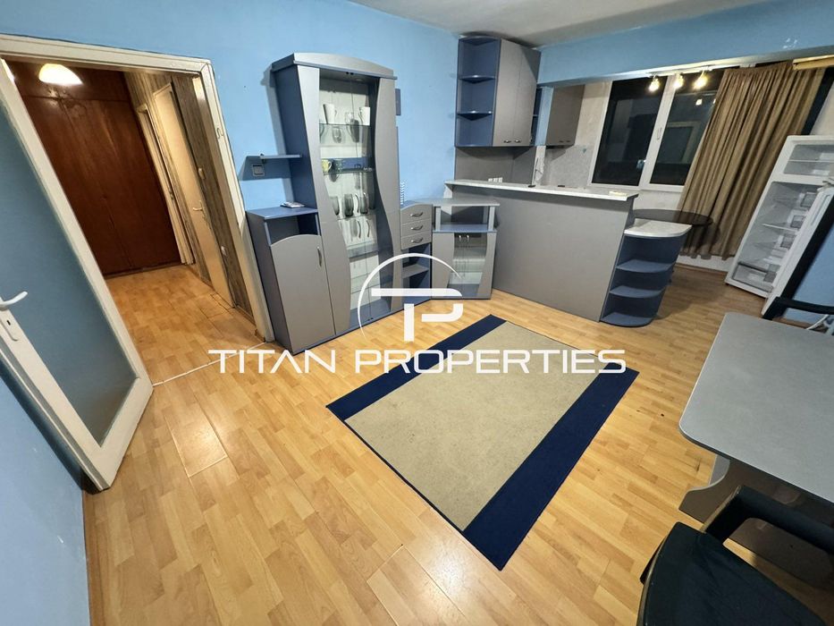 Дава се под наем Двустаен апартамент в Бургас, Изгрев - 42 кв.м за 280.5 € - Снимка #2