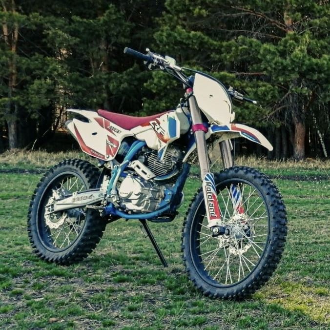 MotoLand  CRF250