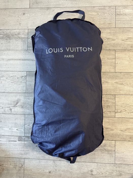 Geaca Louis Vuitton Premium cu umplutura de puf