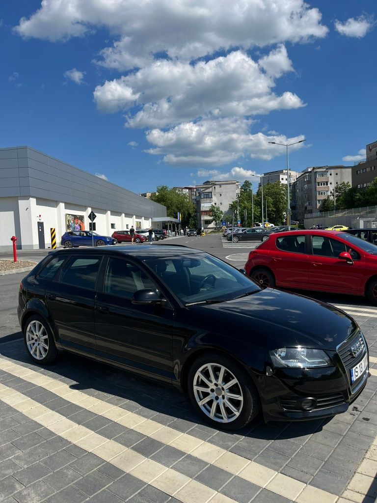 Vând Audi A3 Sportback TFSI