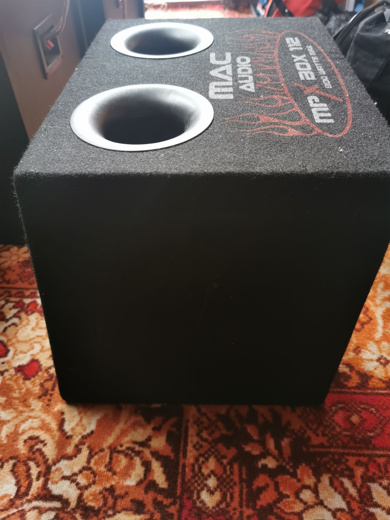 Subwoofer auto M A C