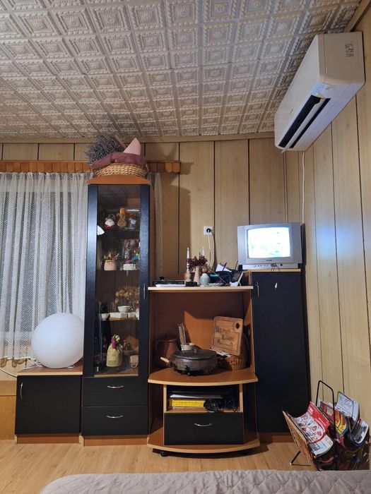 Секция за продан