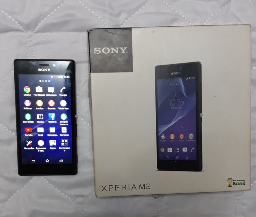 SONY Xperia M2...