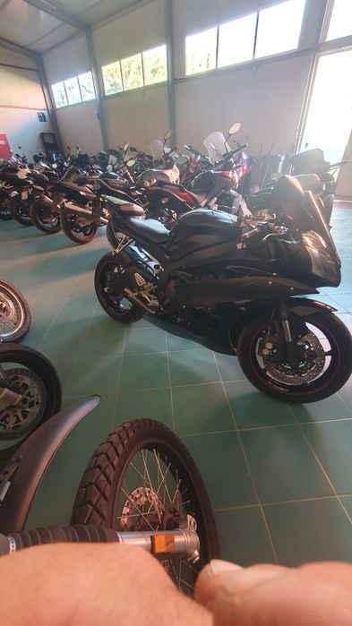 Motocicletă YamahaR6