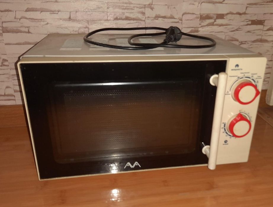 Микроволновая печь