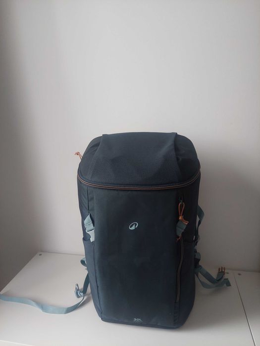 Продава Хладилна Чанта, 30Л, в отлично състояние