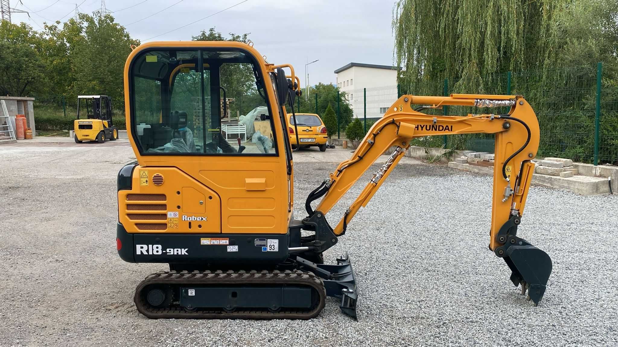 Miniexcavator hyundai