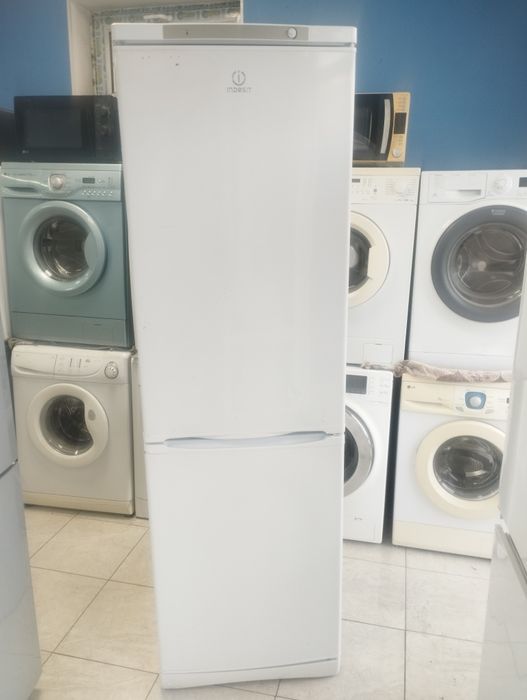 Холодильник indesit высота 2 м