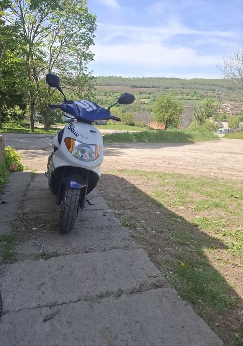 Скутер 50 кубика DAELIM