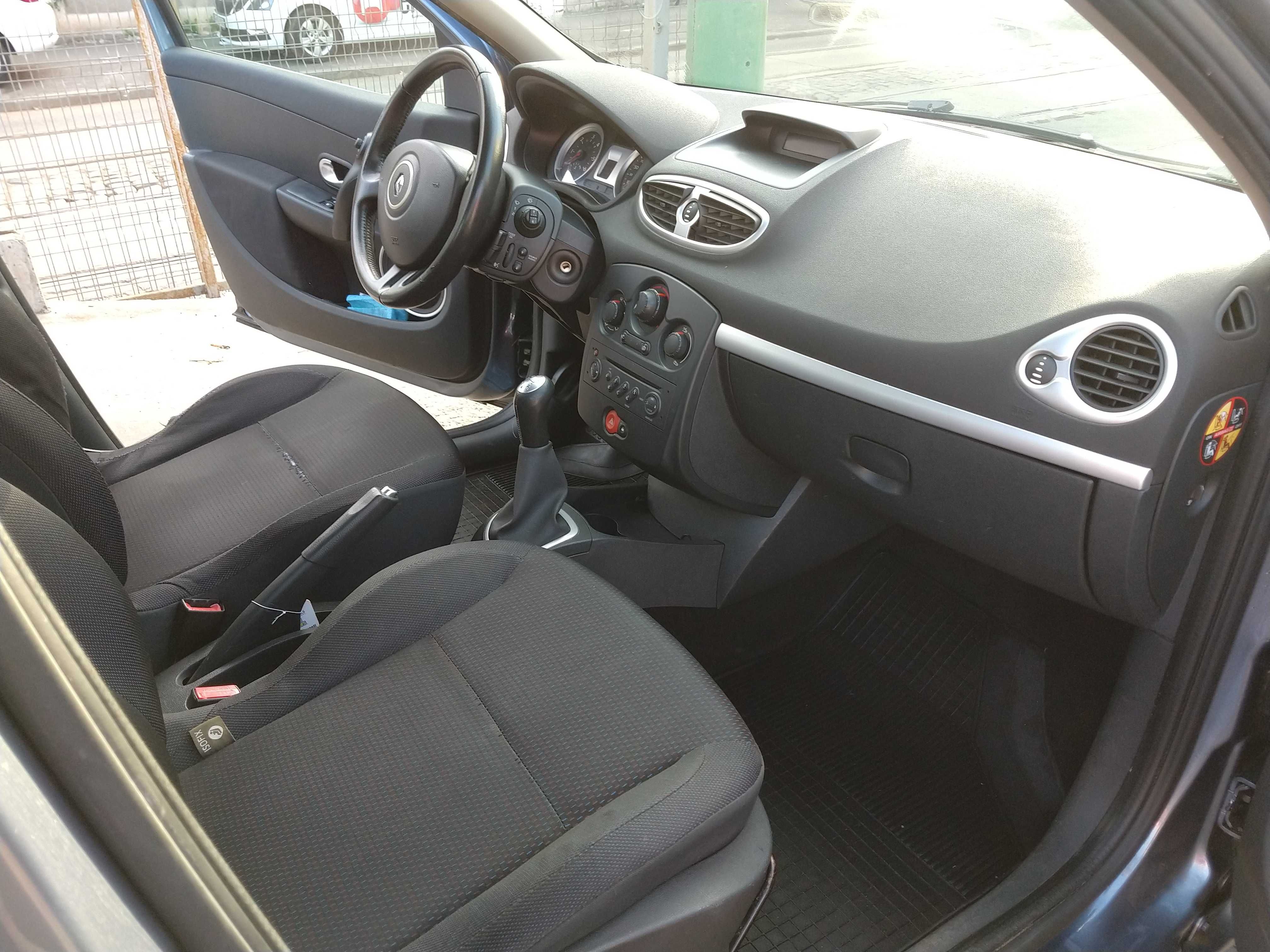 Renault Clio 3 masina de familie, unic proprietar