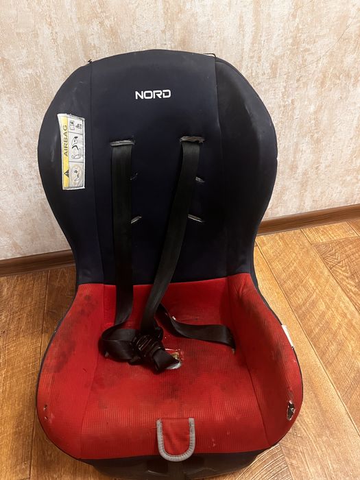 Проодам автокресло