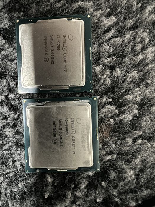 Procesoare i9 si i7