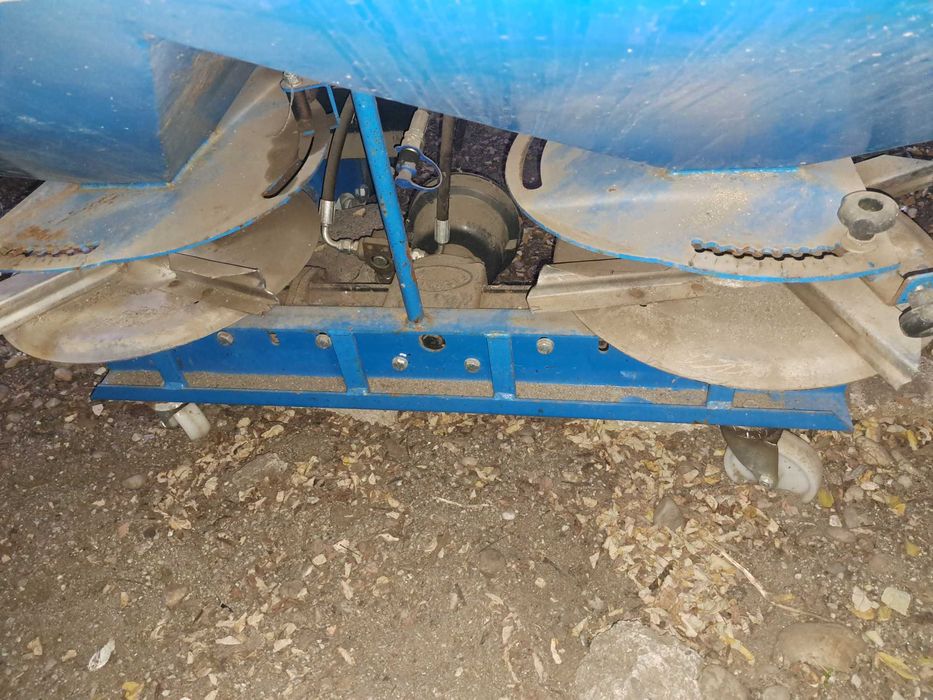 Mig azot(masina împrăștiat ingrasaminte)