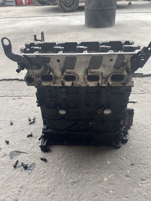 Chiuloasa  motor audi A4 B8 2000 cm cod CJC