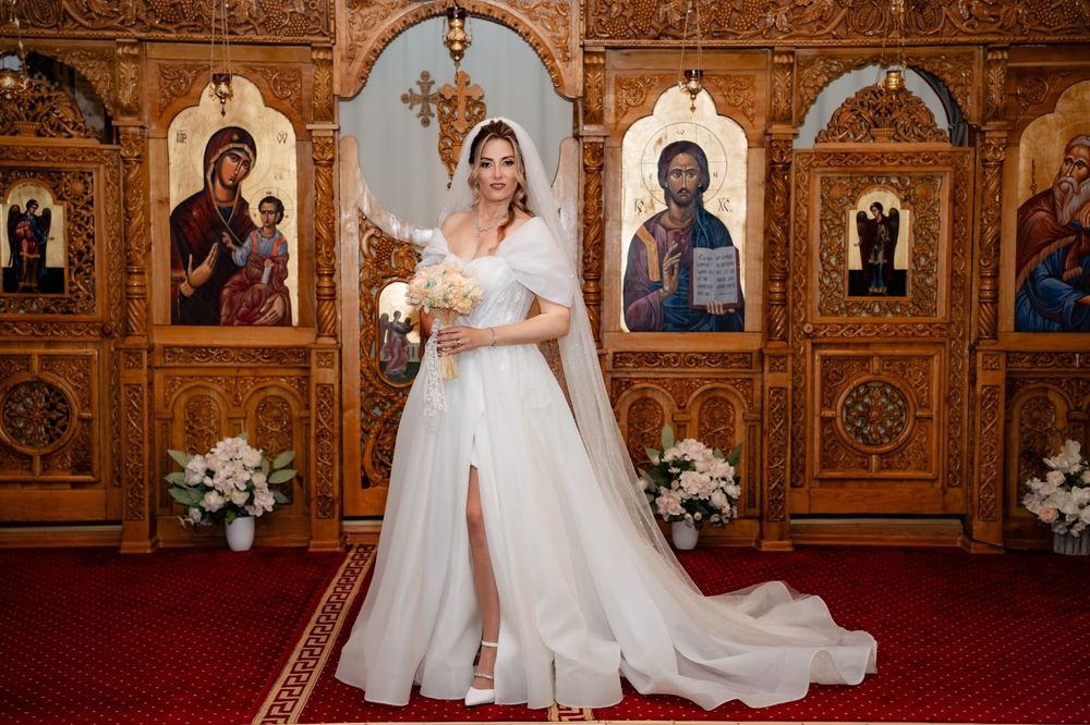 Se vinde rochie de mireasă