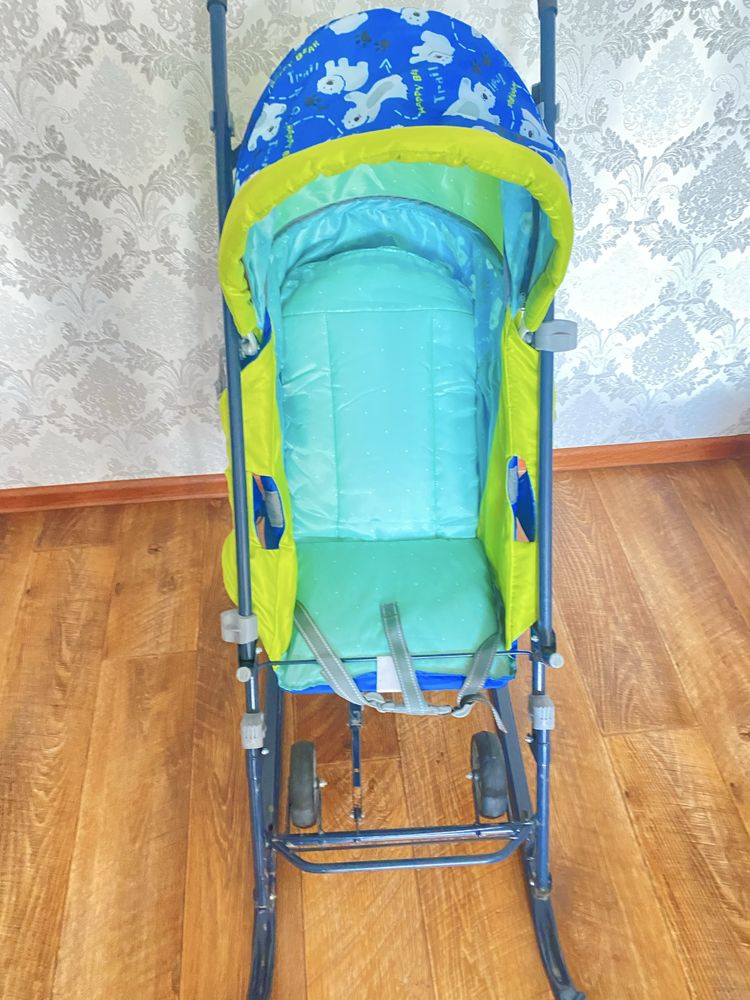 Продам санки коляску