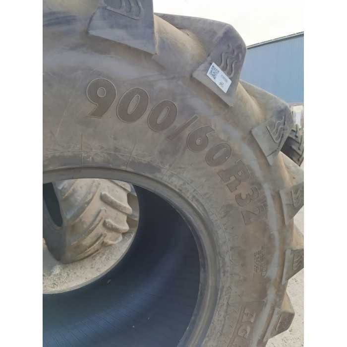 Anvelopa 900/60R32 BKT Second Hand fara defect pt Combina