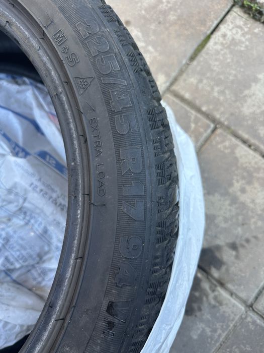 Anvelope iarna 225/45/17 dot 2022