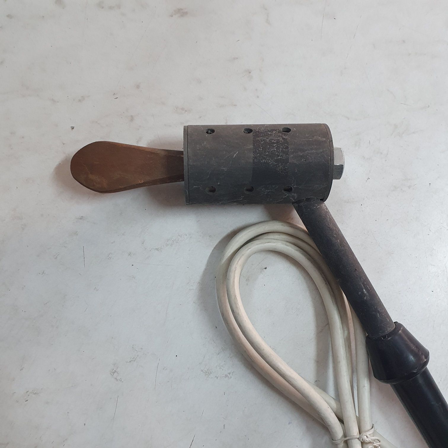 Ciocan de lipit 250w
