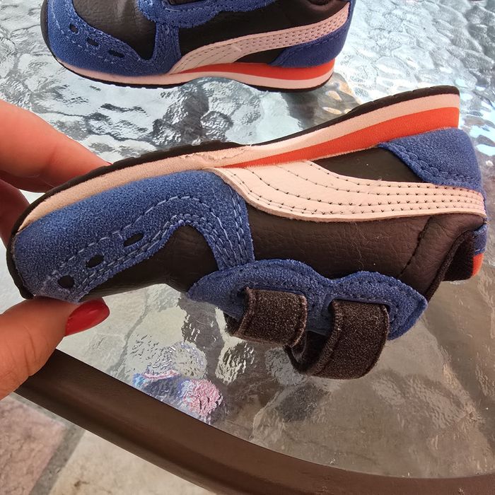 Adidasi ptr copii