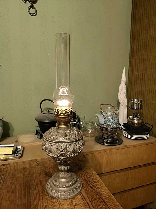 Lampa cu petrol, de colectie, tip "center draft" (tiraj central)