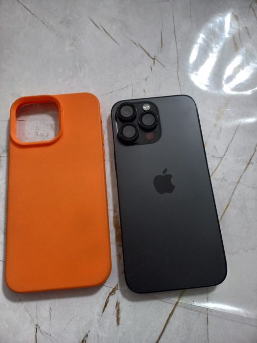 Продам Айфон 14 про Мах