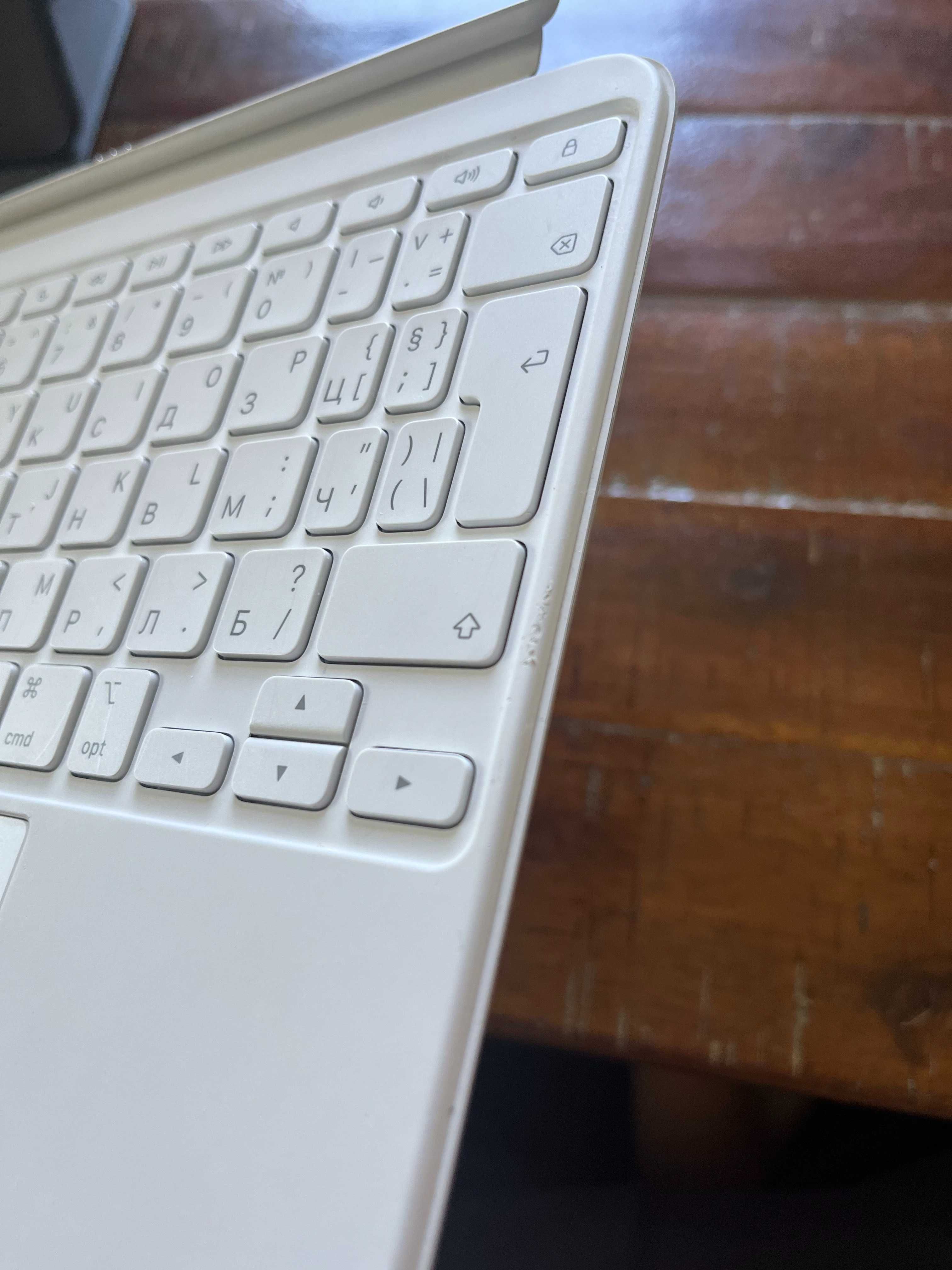 Клавиатура за Ipad  Magic keyboard folio