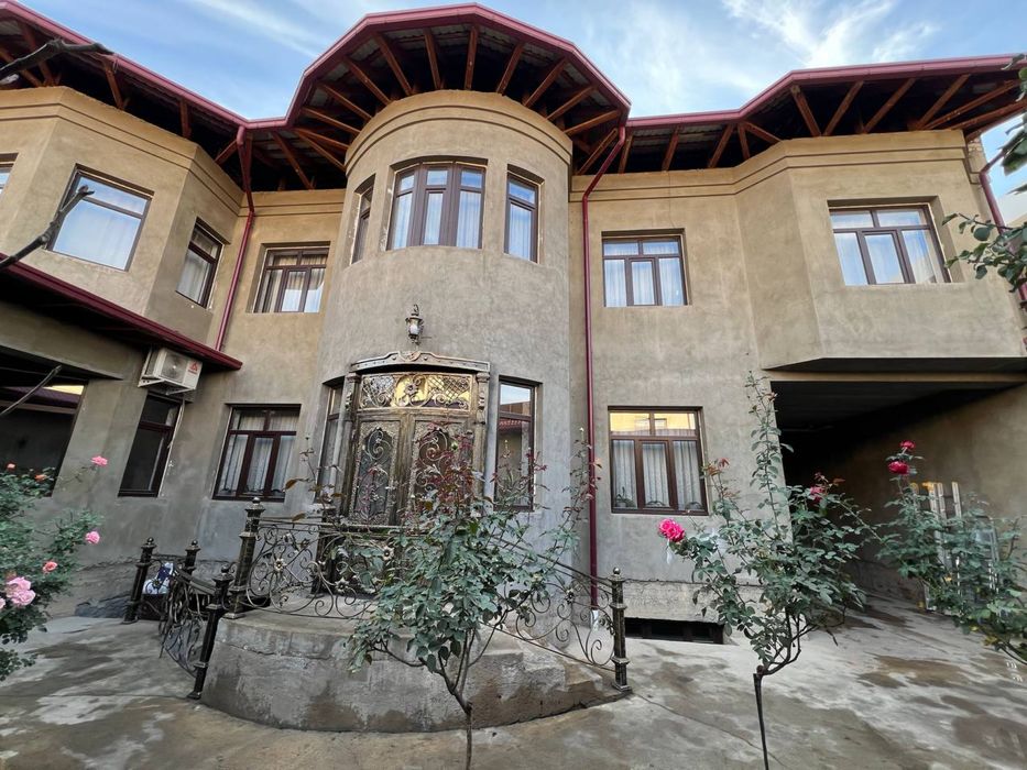 Продается дом 4 сот 420 м2 Юнусабад, Зенит, ул.Барака