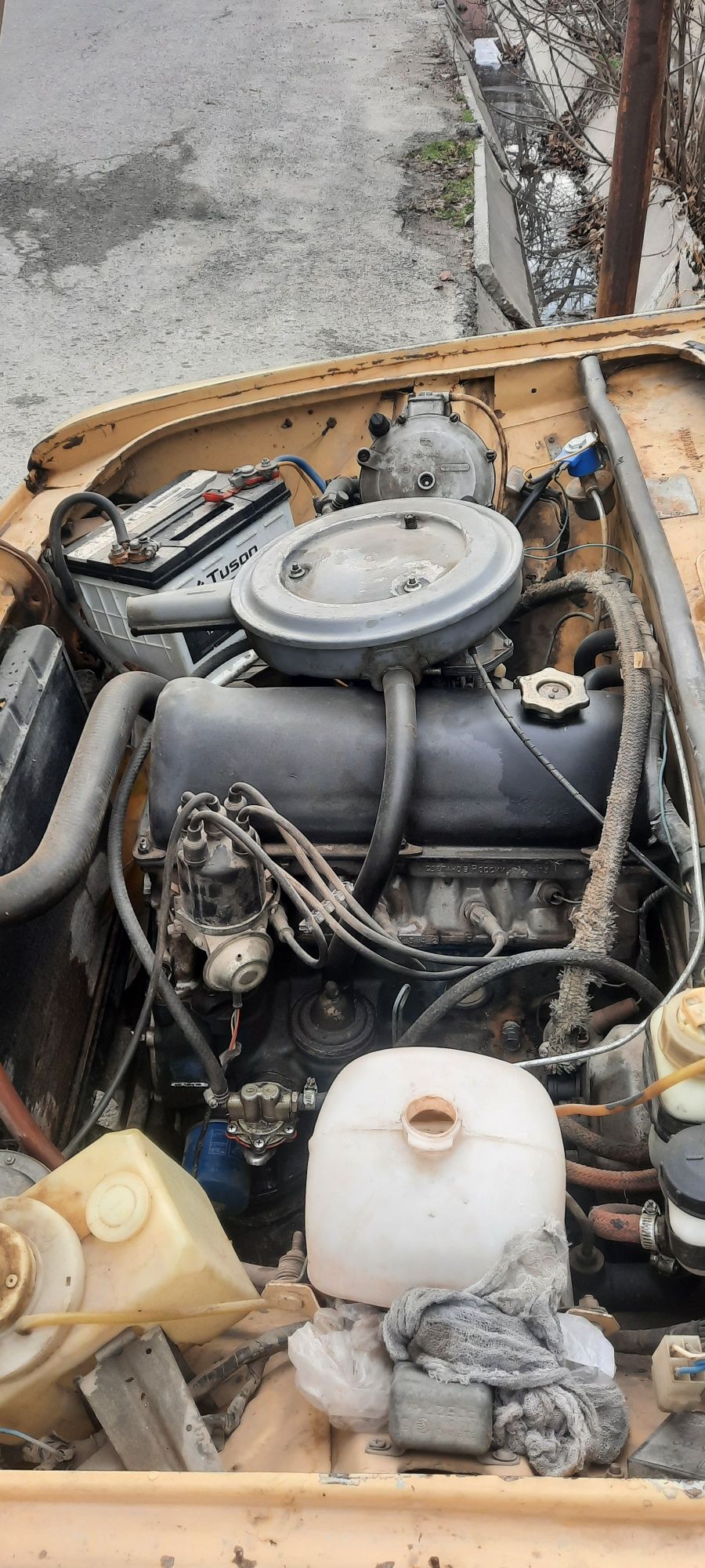 Vaz2106 sotiladi