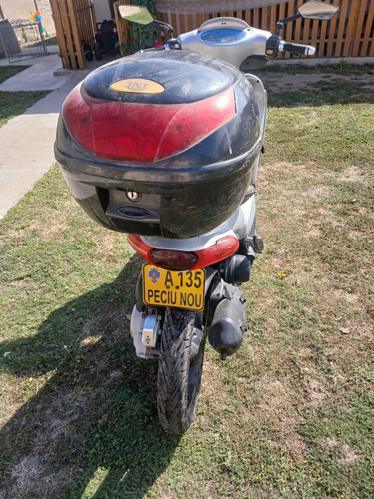 Aprilia scarabeo 49cc