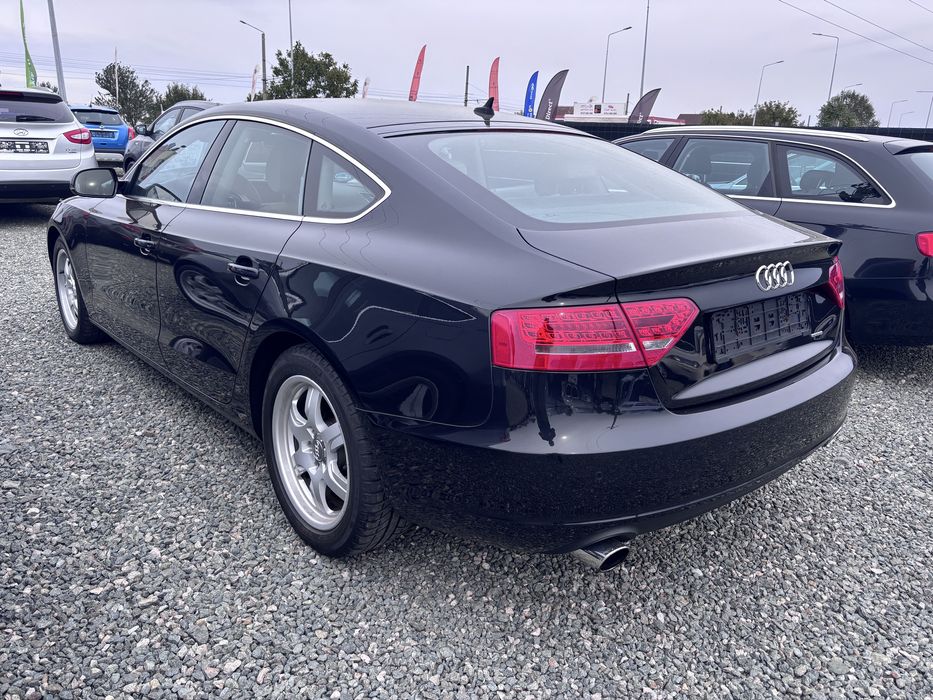 Audi A5 2.0 benzina 210 cp automat quattro 198.000 km 2010