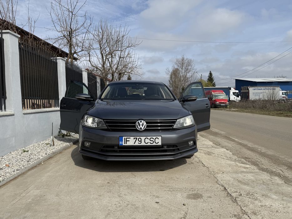 Volkswagen Jetta 2.0 TDI Bluemotion