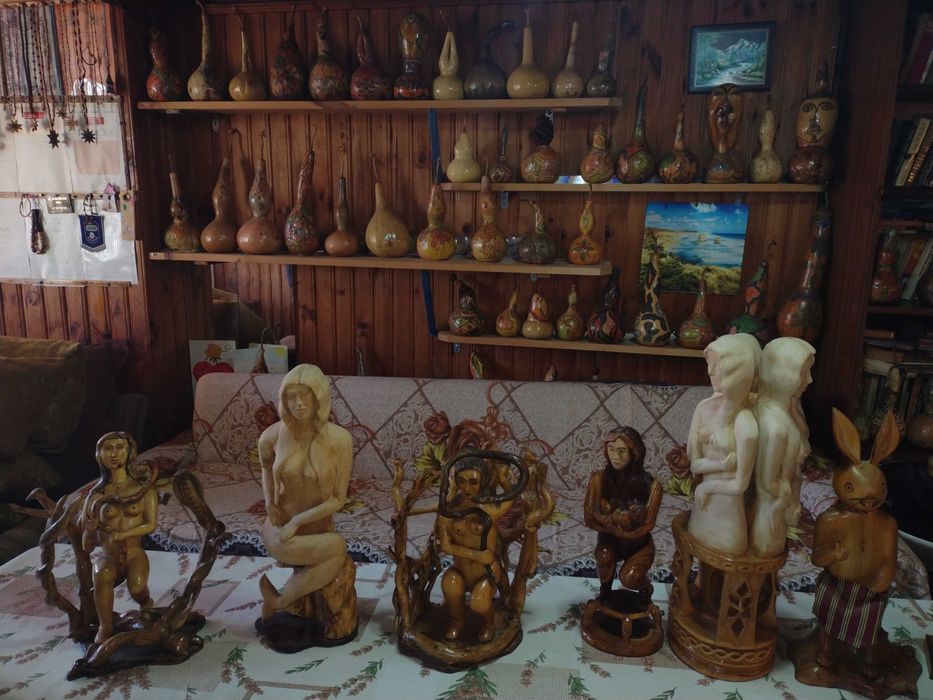 Ръчно изработена колекция от дърво и кристали