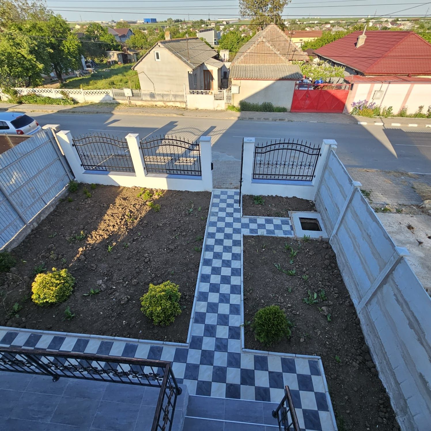 Casa de vânzare în lumina