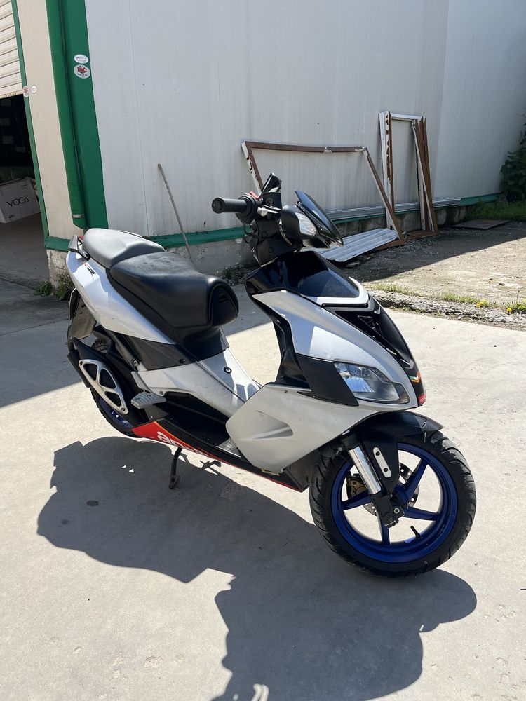 Aprilia sr50 factory